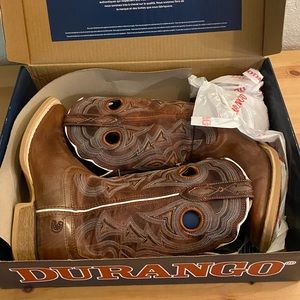 7.5 Durango Lady Rebel Pro boots. New with box and tags.